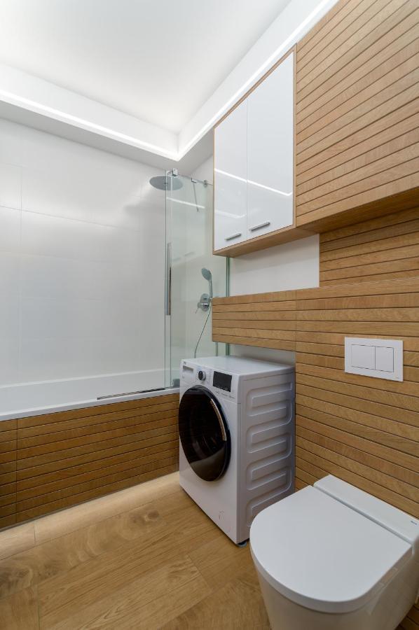 Eveline Apartment *